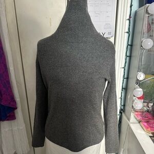 Bloomingdale's Petites Cashmere Women’s Sweater